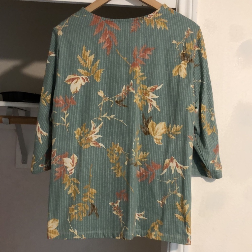 Christopher & Banks Top Size XL - Picture 6 of 8